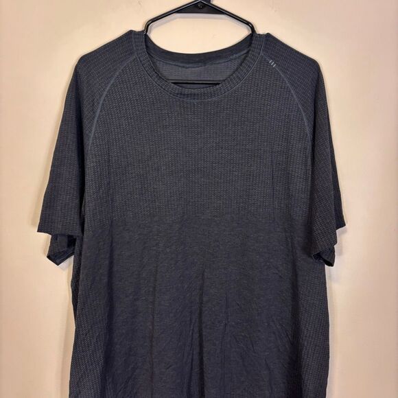Lululemon Men's Tech Short Sleeve Workout Top Black XXL - Picture 3 of 6